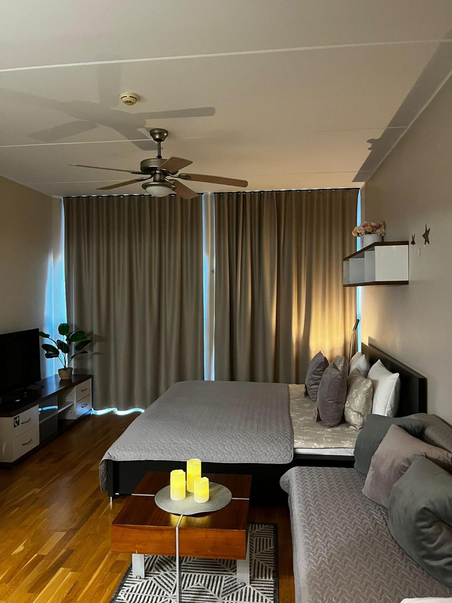 Charming Flat Next To Old Town And Harbor *